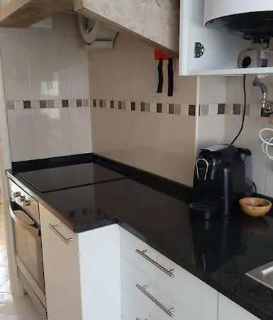 Guiki House * Лісабон